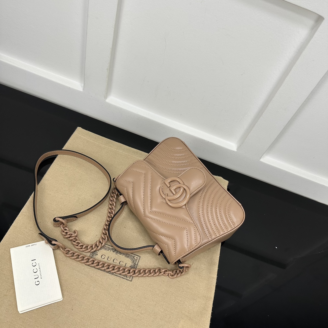 Gucci Satchel Bags